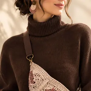 گوشواره گل رخ نمای 2 | اکسسوری کیف نقشید